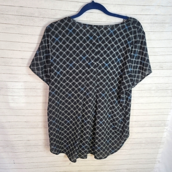 PLEIONE GEOMETRIC BLACK, WHITE & BLUE BLOUSE, SZ SMALL - Picture 8 of 8